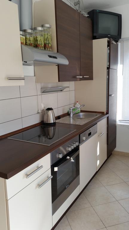 Apartment Sajkovic Углян Екстериор снимка